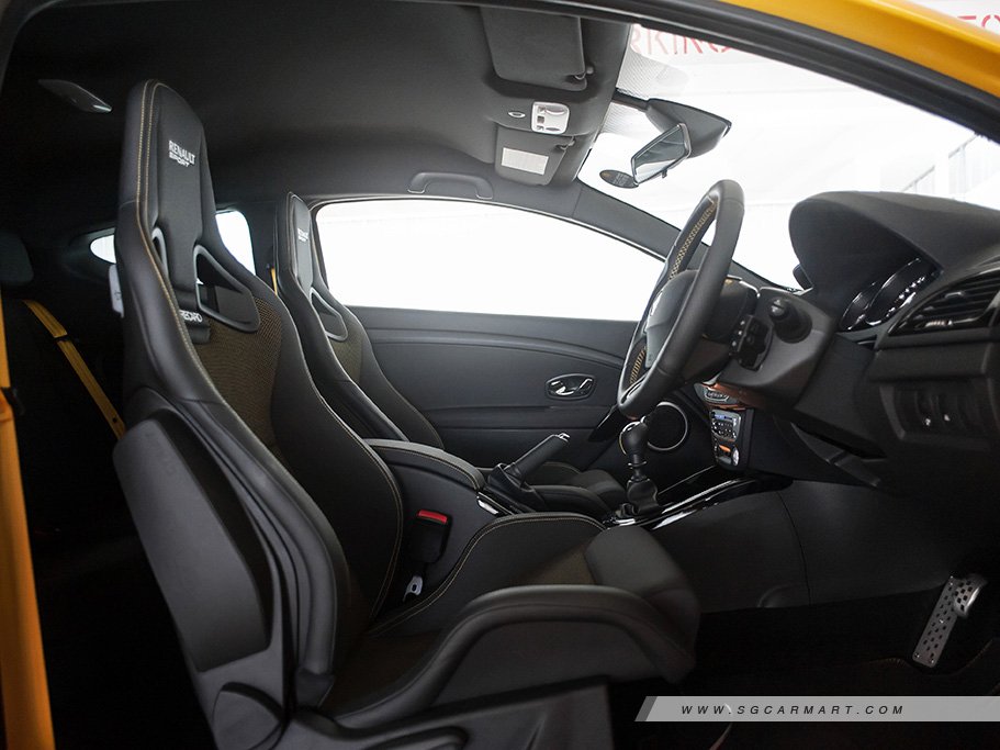 https://i.i-sgcm.com/new_cars/cars/10918/10918_g82