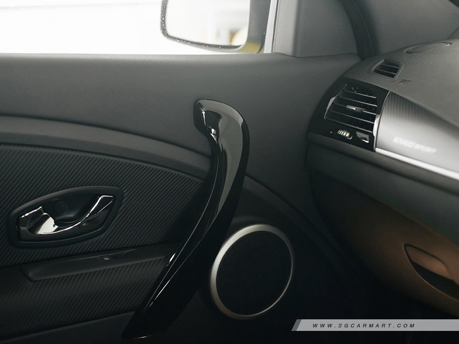 https://i.i-sgcm.com/new_cars/cars/10918/10918_g97