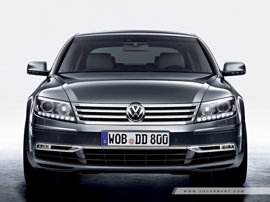 https://i.i-sgcm.com/new_cars/cars/10930/10930_g40