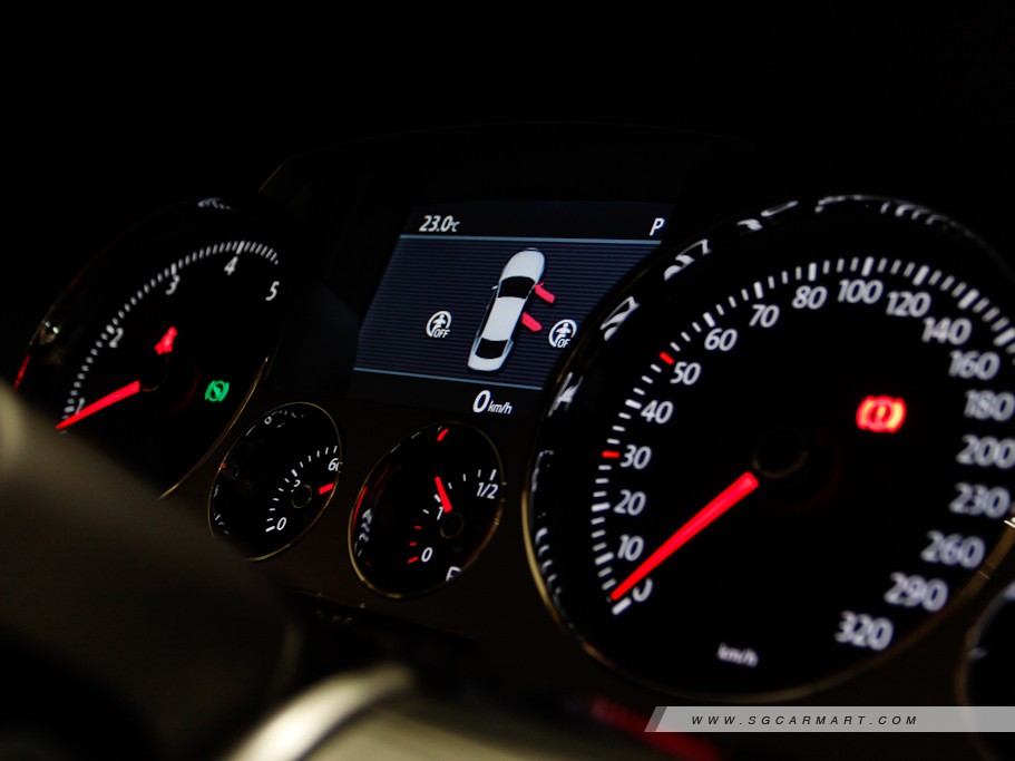 https://i.i-sgcm.com/new_cars/cars/10930/10930_g67