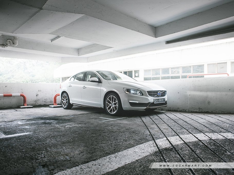 https://i.i-sgcm.com/new_cars/cars/10935/10935_g1