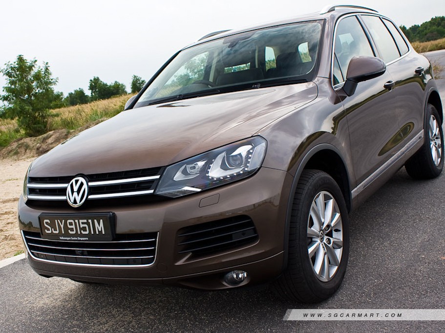 https://i.i-sgcm.com/new_cars/cars/10937/10937_g46