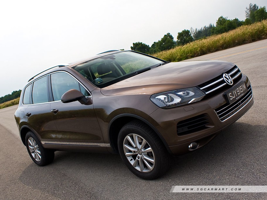 https://i.i-sgcm.com/new_cars/cars/10937/10937_g47