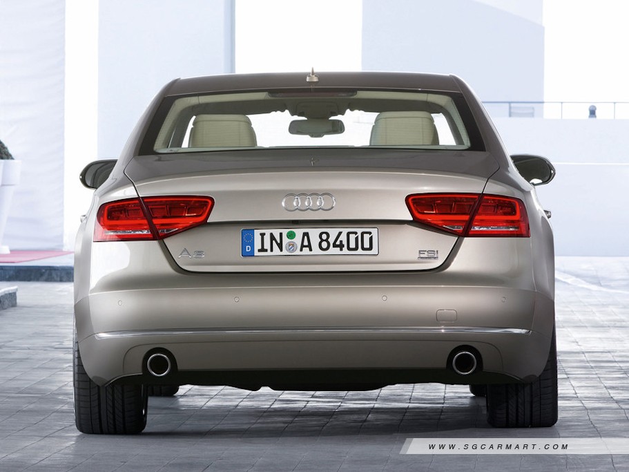 https://i.i-sgcm.com/new_cars/cars/10942/10942_g10