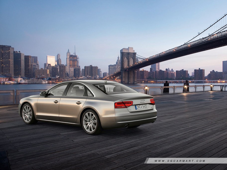 https://i.i-sgcm.com/new_cars/cars/10942/10942_g9