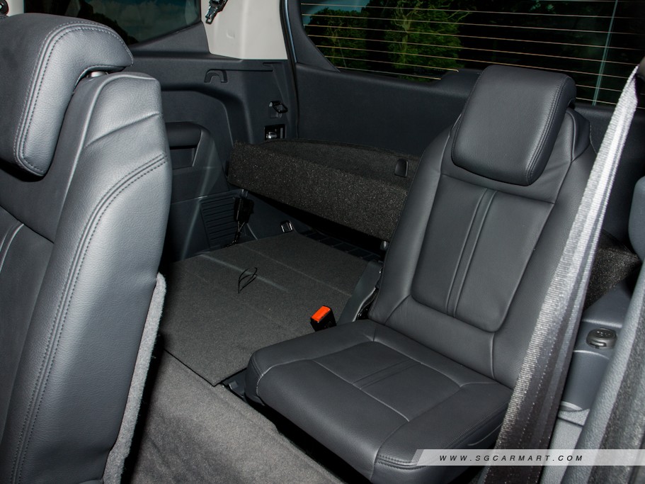 https://i.i-sgcm.com/new_cars/cars/10945/10945_g12