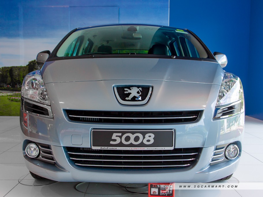 https://i.i-sgcm.com/new_cars/cars/10945/10945_g2