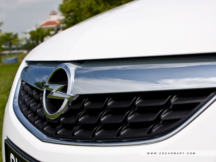 https://i.i-sgcm.com/new_cars/cars/10948/10948_g8