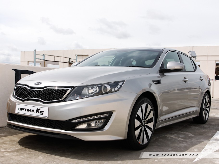 https://i.i-sgcm.com/new_cars/cars/10960/10960_g1