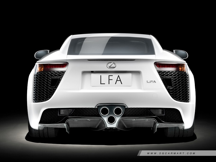https://i.i-sgcm.com/new_cars/cars/10962/10962_g5