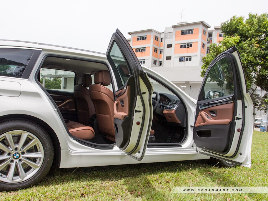 https://i.i-sgcm.com/new_cars/cars/10965/10965_g10