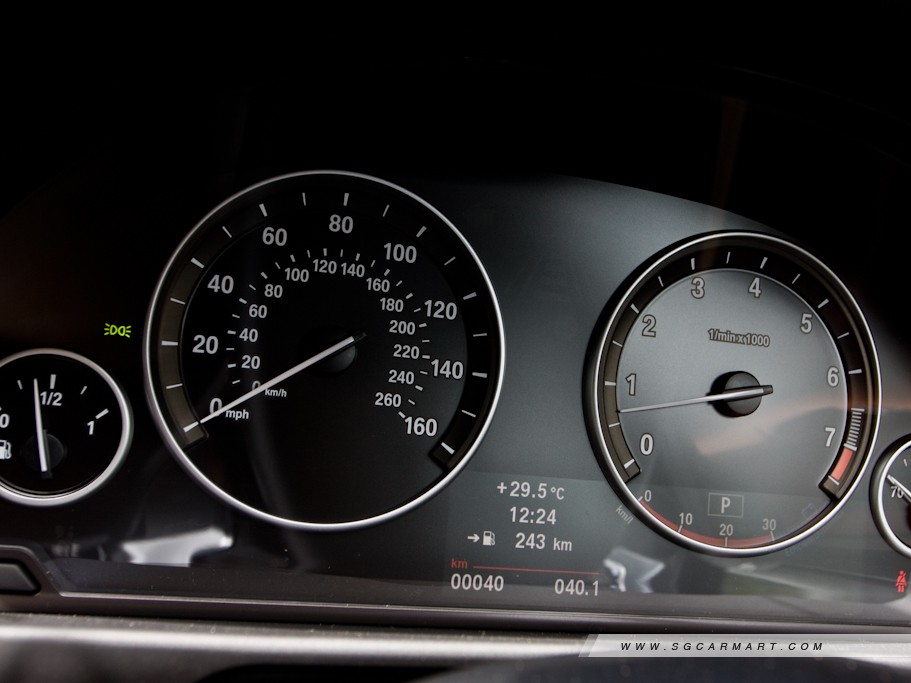 https://i.i-sgcm.com/new_cars/cars/10965/10965_g19