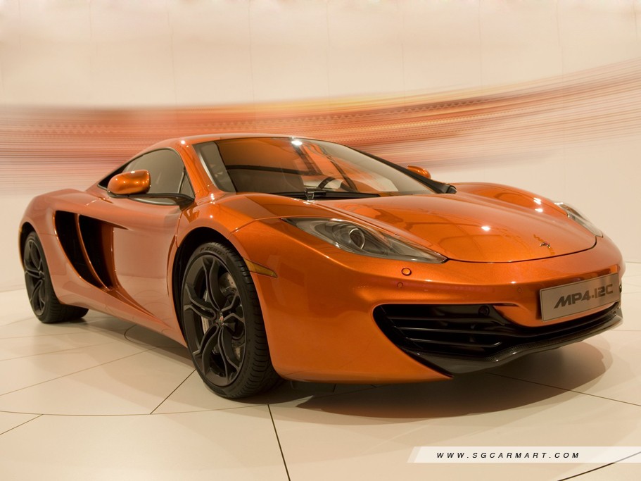 https://i.i-sgcm.com/new_cars/cars/10967/10967_g1