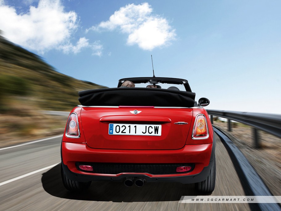 https://i.i-sgcm.com/new_cars/cars/10968/10968_g6