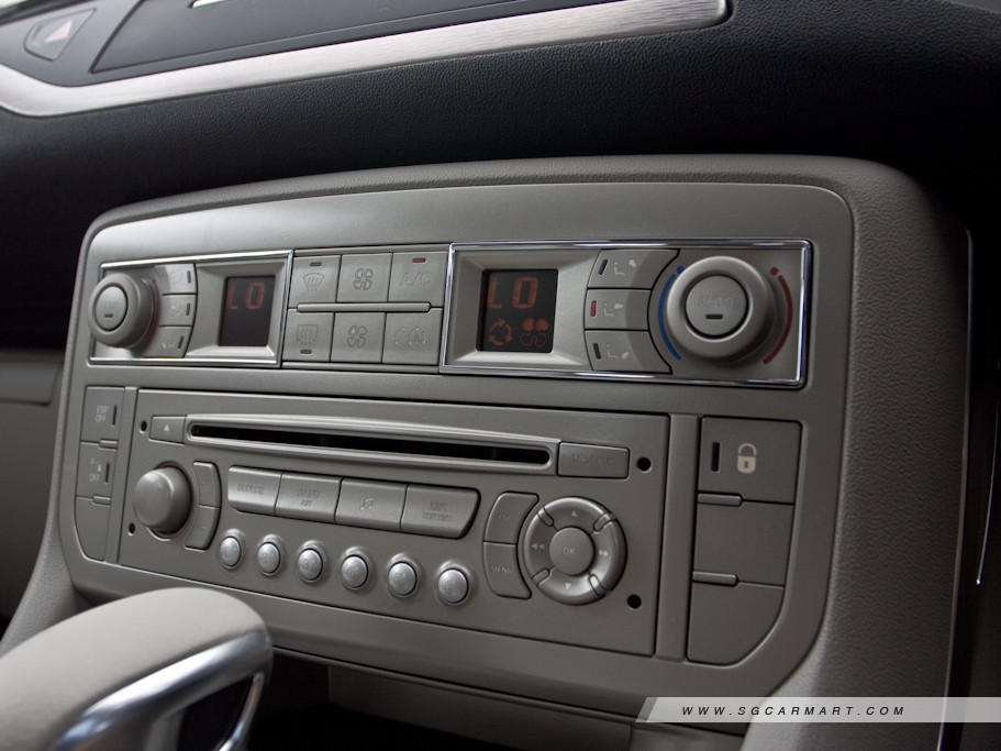 https://i.i-sgcm.com/new_cars/cars/10969/10969_g17