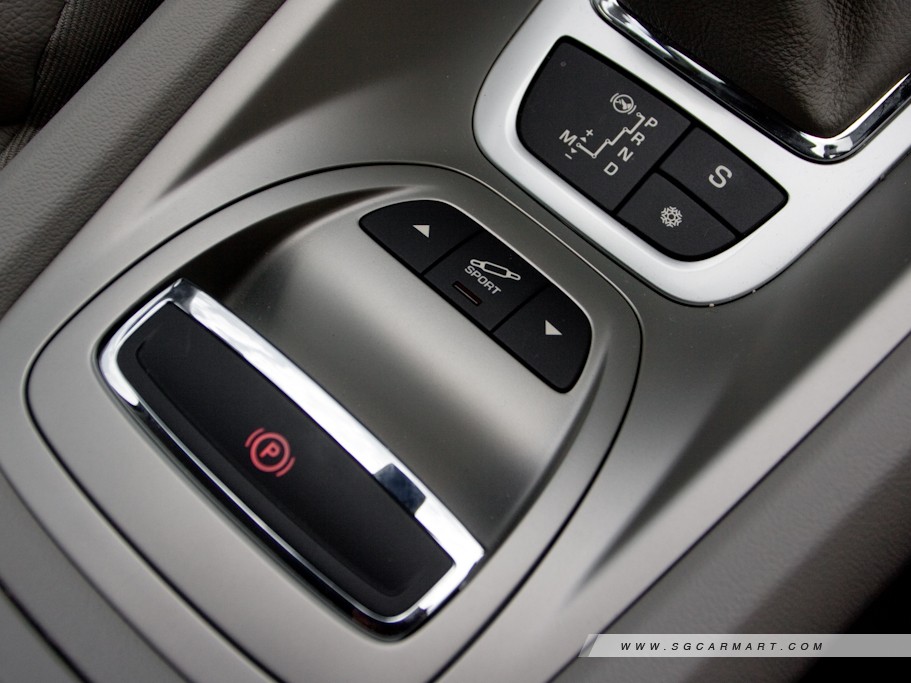 https://i.i-sgcm.com/new_cars/cars/10969/10969_g20