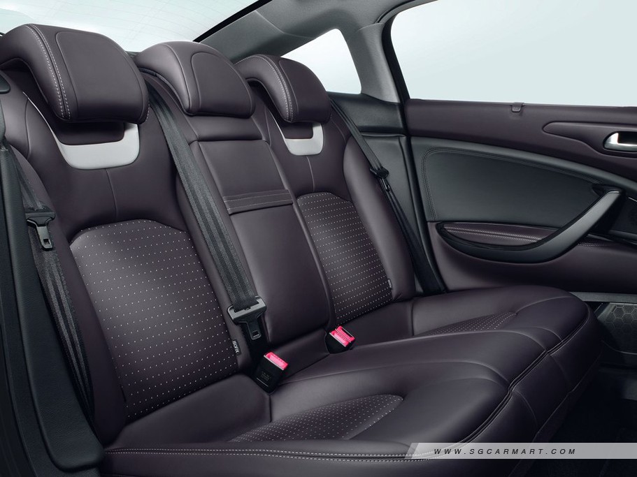 https://i.i-sgcm.com/new_cars/cars/10969/10969_g39