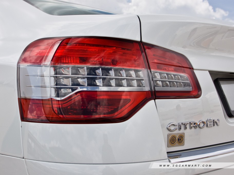 https://i.i-sgcm.com/new_cars/cars/10969/10969_g6