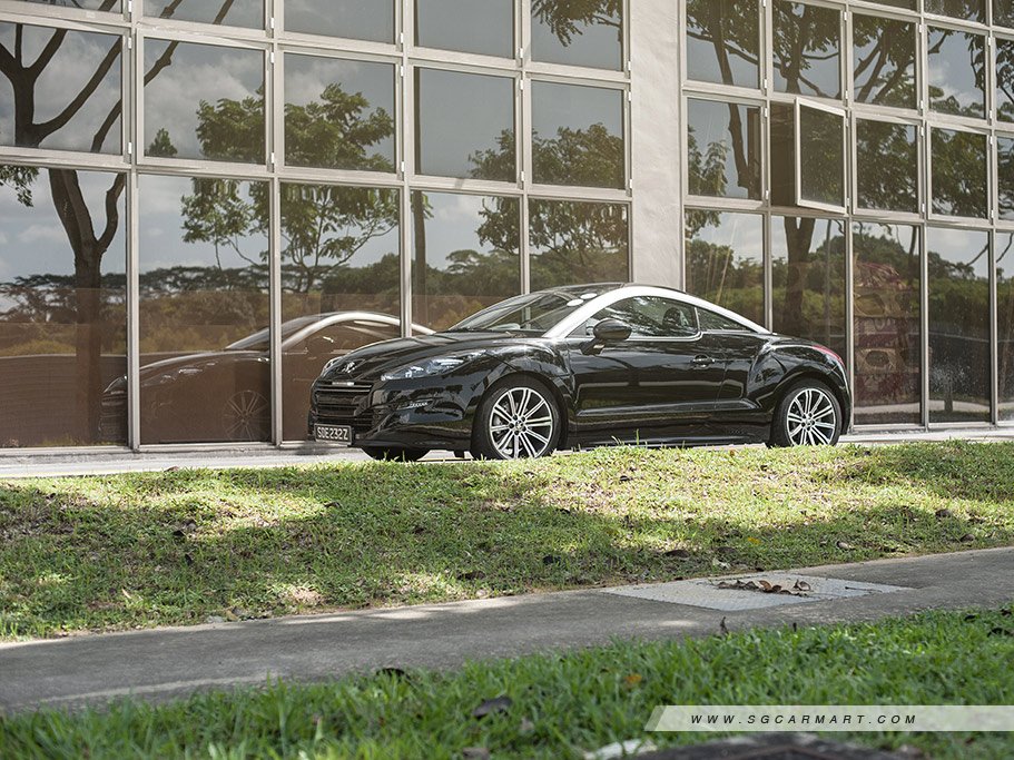 https://i.i-sgcm.com/new_cars/cars/10975/10975_g70