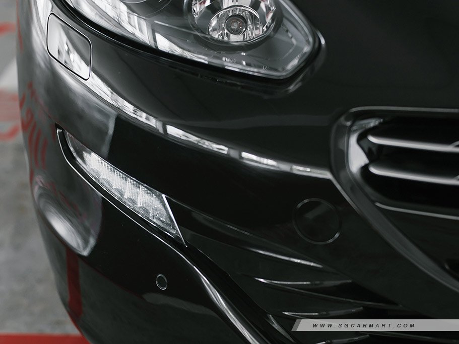 https://i.i-sgcm.com/new_cars/cars/10975/10975_g75