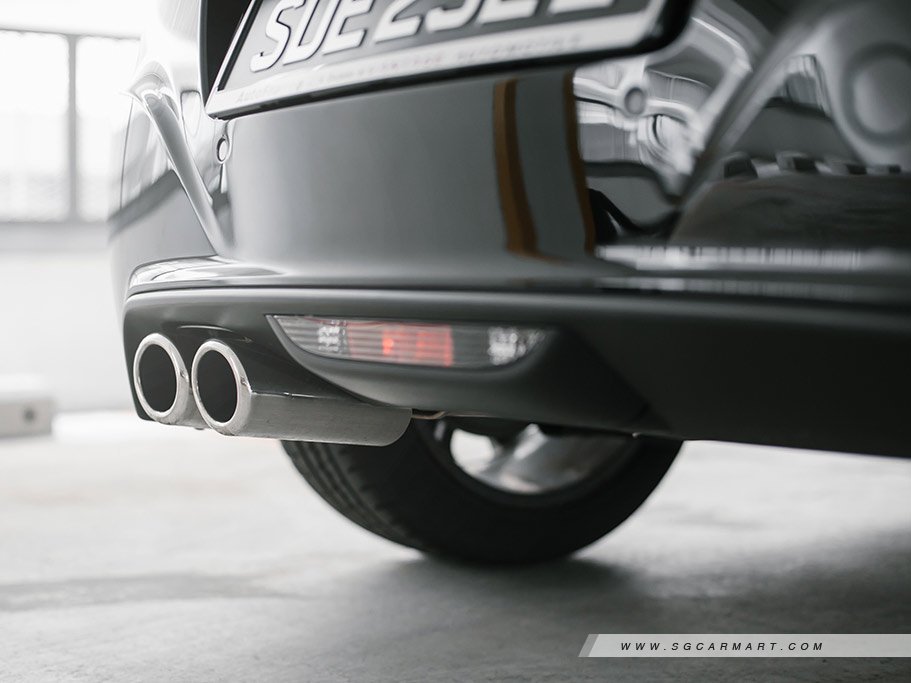 https://i.i-sgcm.com/new_cars/cars/10975/10975_g78