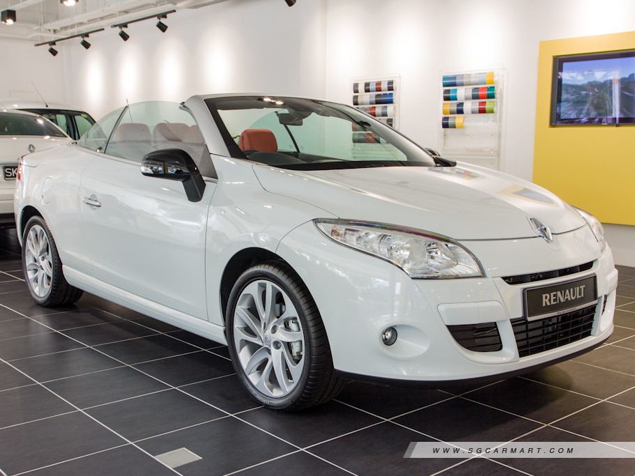 https://i.i-sgcm.com/new_cars/cars/10976/10976_g1