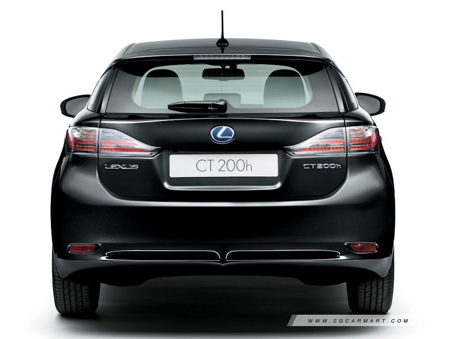https://i.i-sgcm.com/new_cars/cars/10979/10979_g37