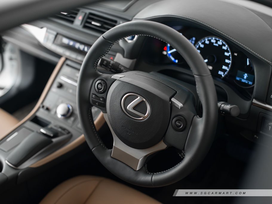 https://i.i-sgcm.com/new_cars/cars/10979/10979_g50