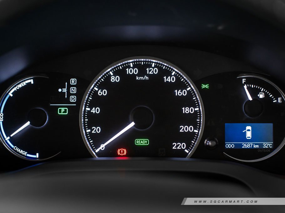 https://i.i-sgcm.com/new_cars/cars/10979/10979_g51