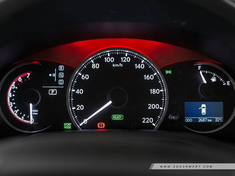 https://i.i-sgcm.com/new_cars/cars/10979/10979_g52