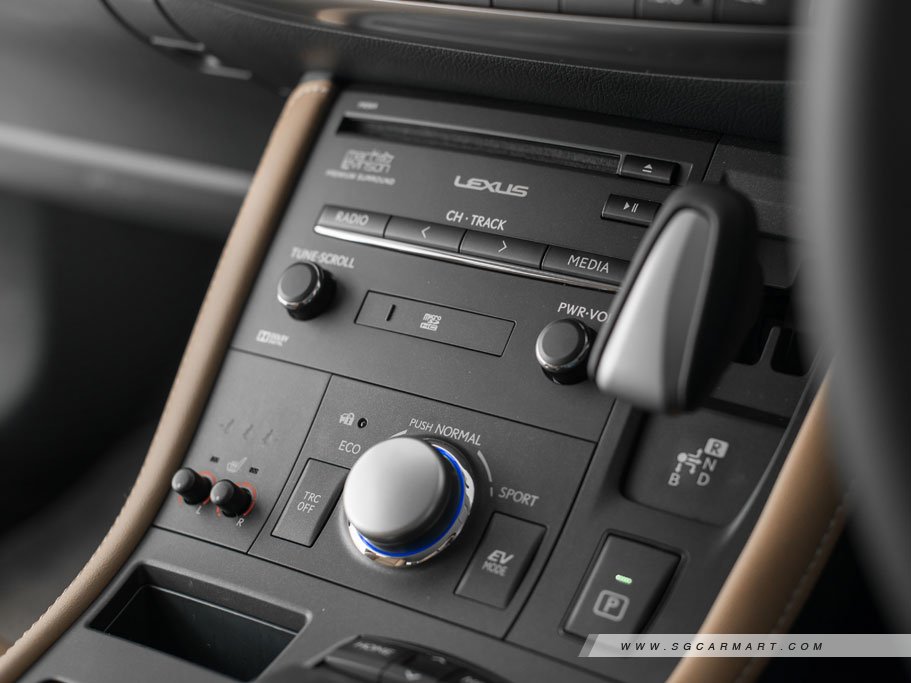 https://i.i-sgcm.com/new_cars/cars/10979/10979_g56