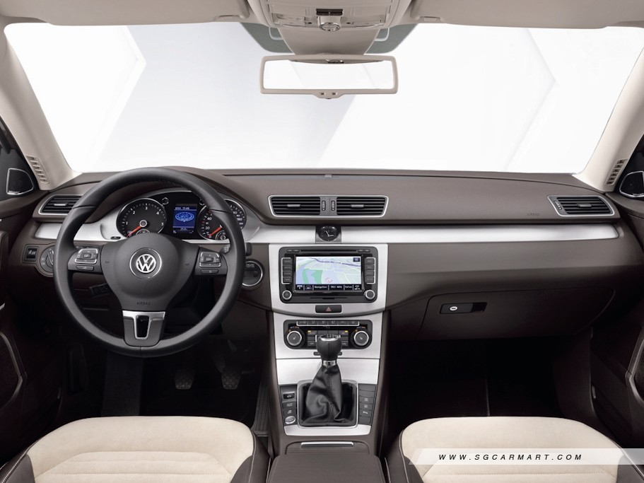 https://i.i-sgcm.com/new_cars/cars/10980/10980_g49