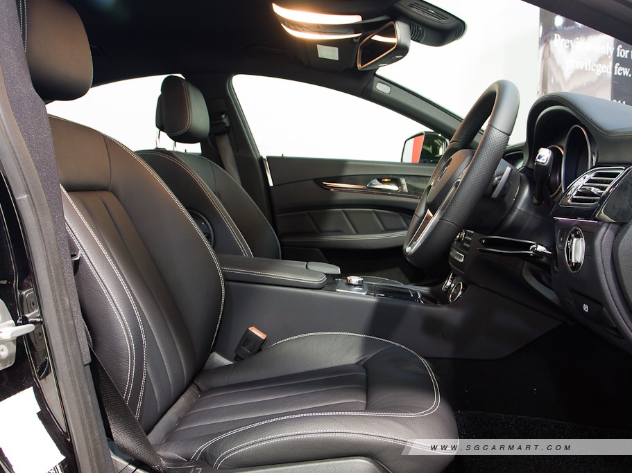 https://i.i-sgcm.com/new_cars/cars/10982/10982_g12