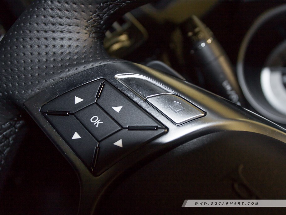 https://i.i-sgcm.com/new_cars/cars/10982/10982_g16