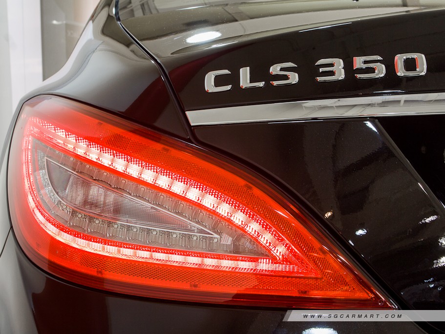 https://i.i-sgcm.com/new_cars/cars/10982/10982_g9