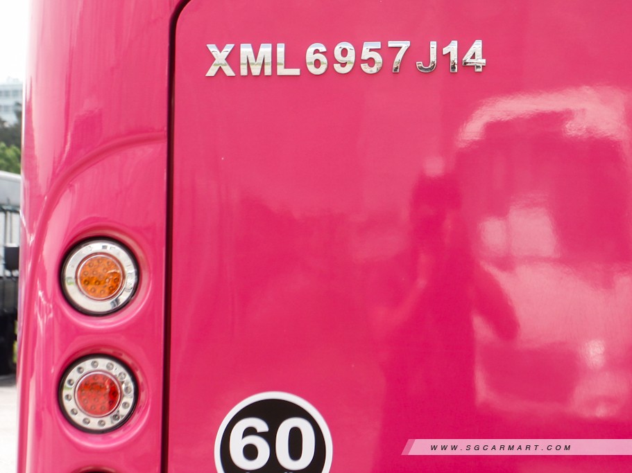 https://i.i-sgcm.com/new_cars/cars/10987/10987_g46