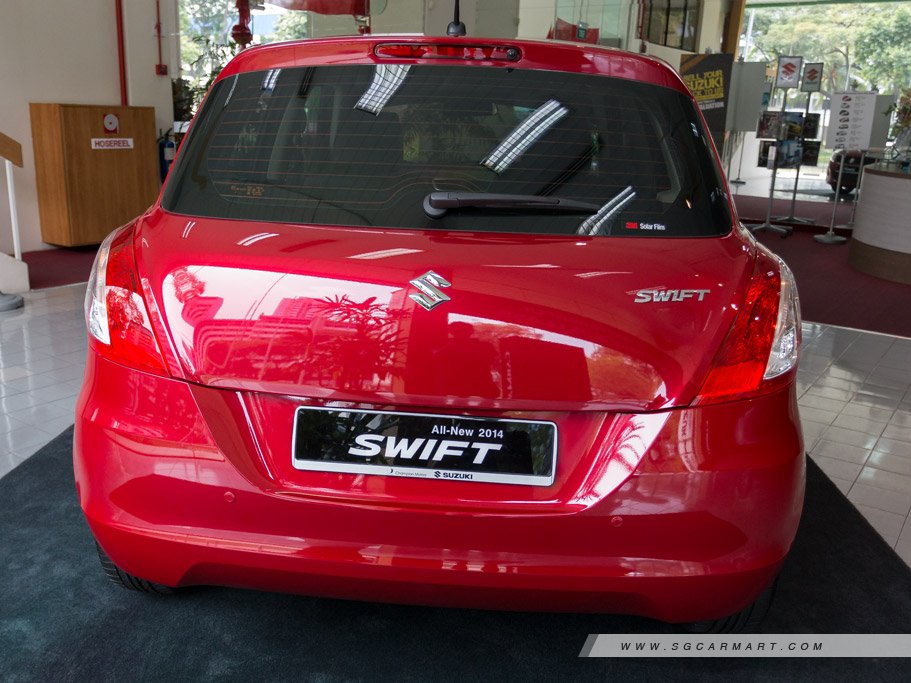 https://i.i-sgcm.com/new_cars/cars/10991/10991_g30