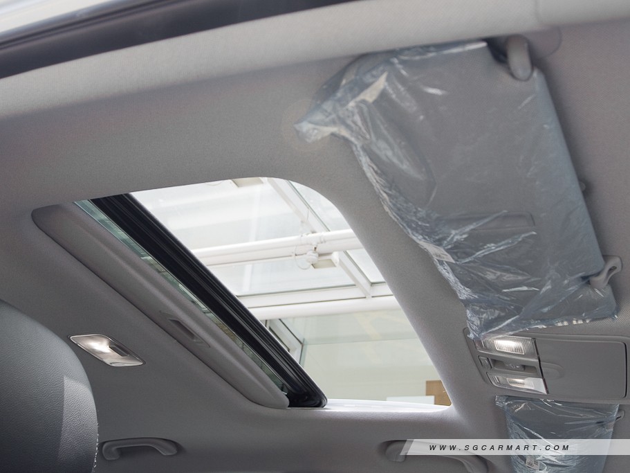 https://i.i-sgcm.com/new_cars/cars/11000/11000_g25