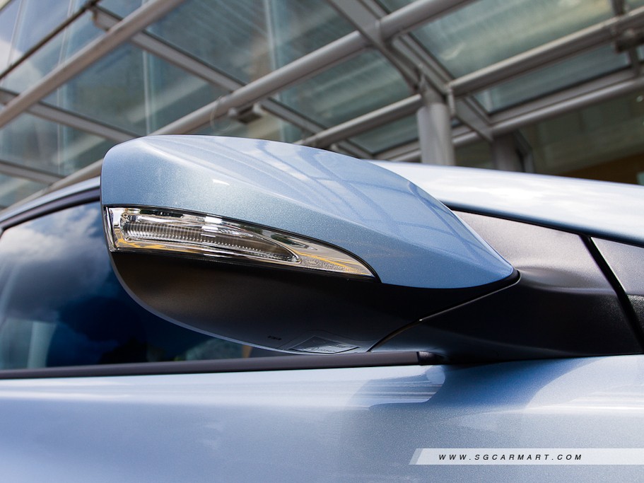 https://i.i-sgcm.com/new_cars/cars/11000/11000_g7