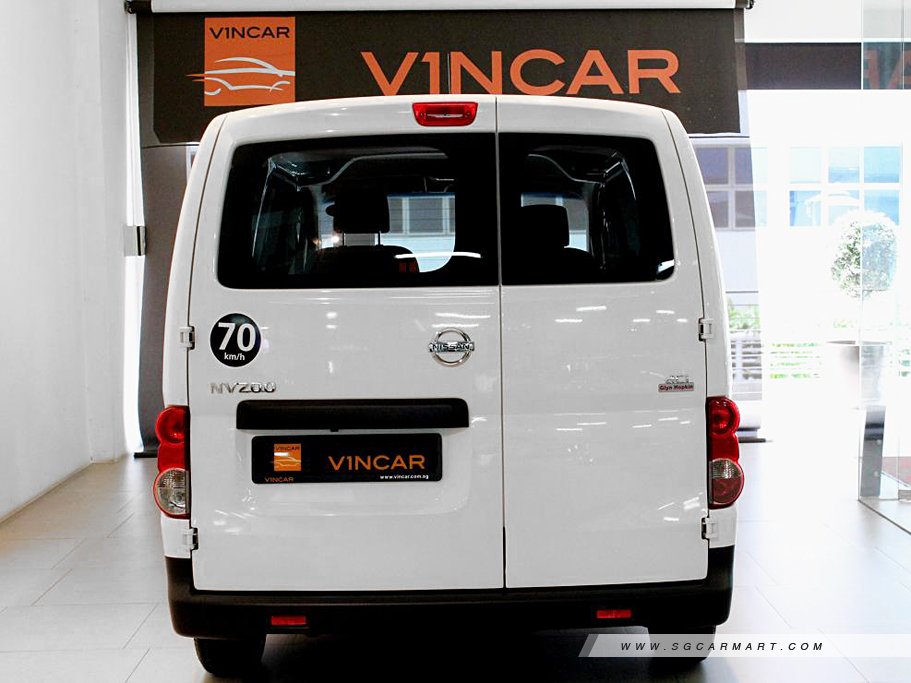 https://i.i-sgcm.com/new_cars/cars/11005/11005_g22
