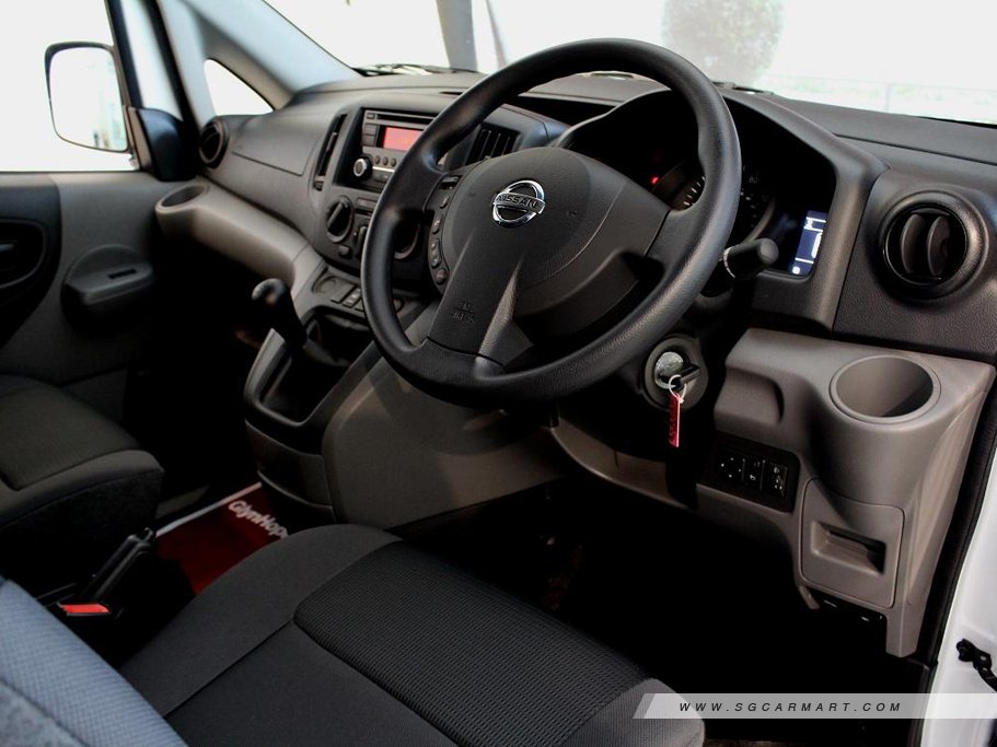 https://i.i-sgcm.com/new_cars/cars/11005/11005_g24