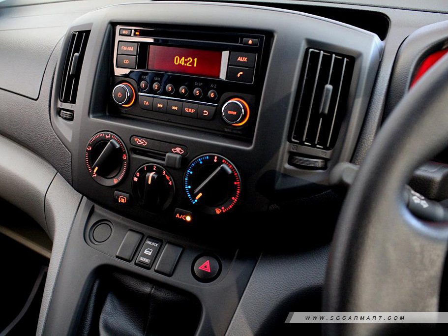 https://i.i-sgcm.com/new_cars/cars/11005/11005_g27