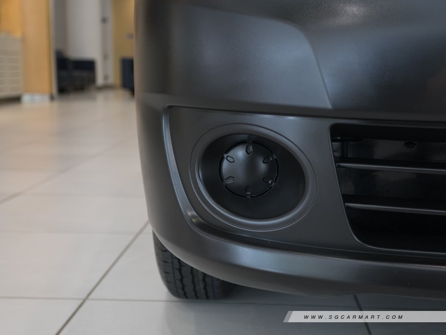 https://i.i-sgcm.com/new_cars/cars/11005/11005_g38