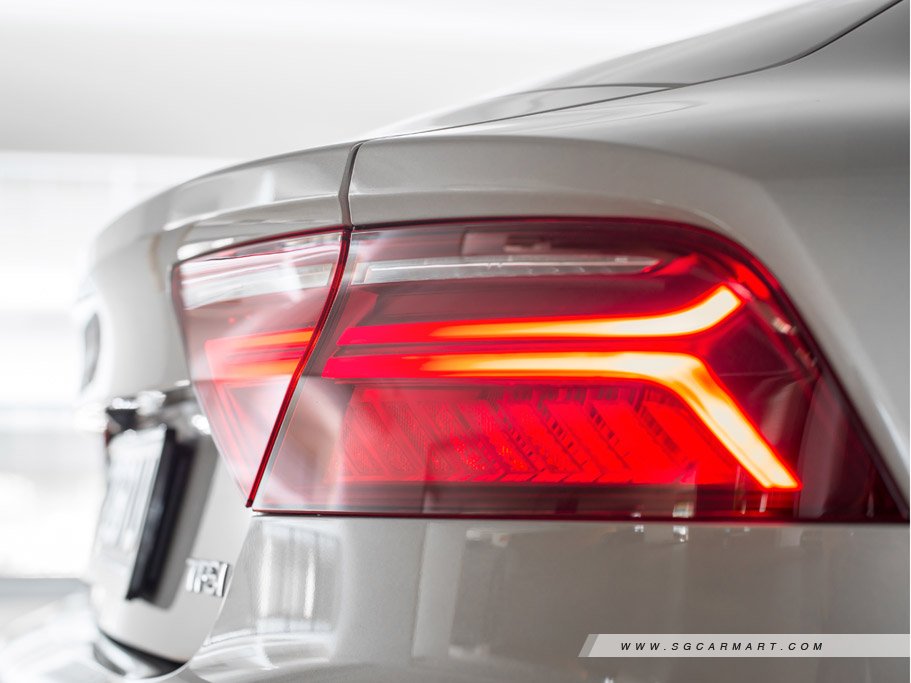 https://i.i-sgcm.com/new_cars/cars/11007/11007_g19