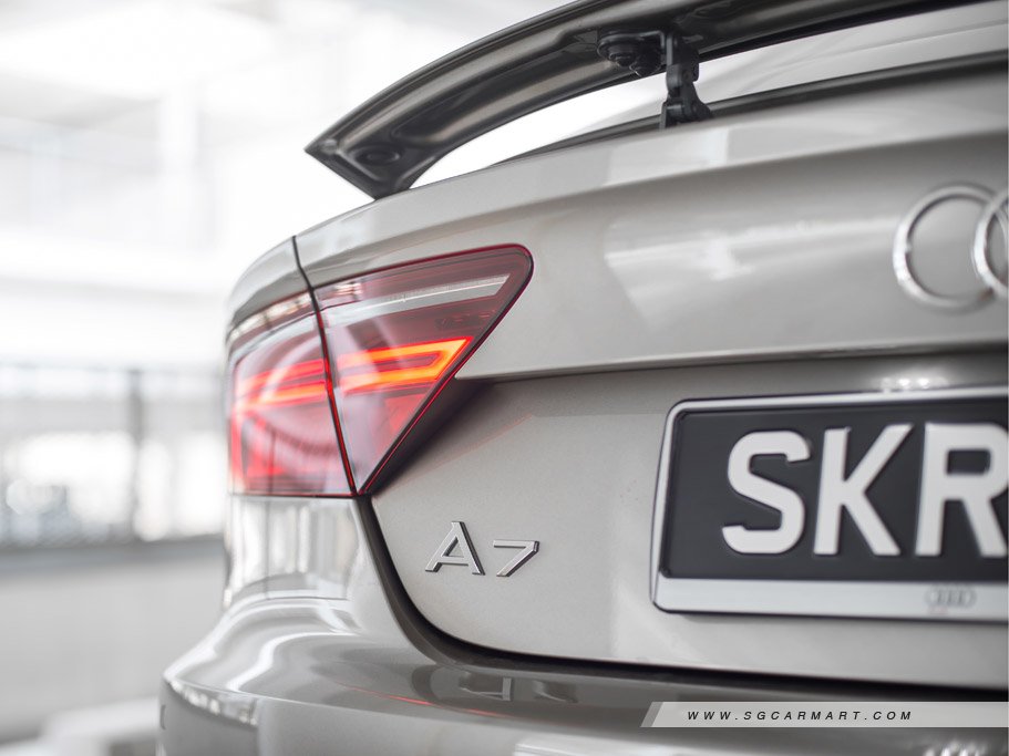 https://i.i-sgcm.com/new_cars/cars/11007/11007_g21
