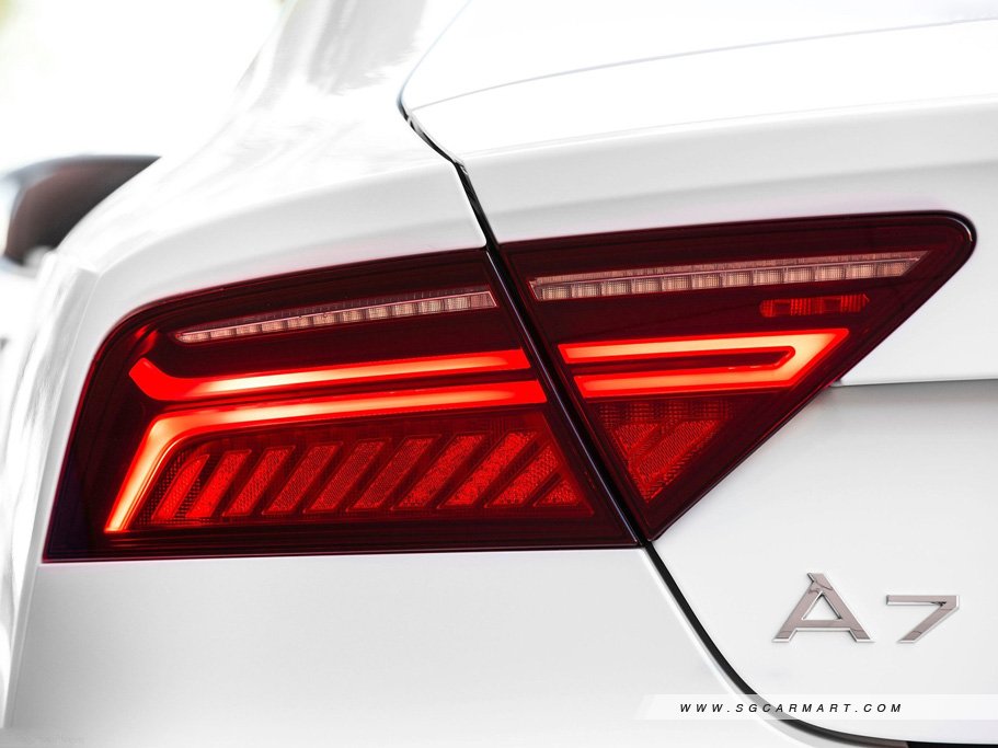 https://i.i-sgcm.com/new_cars/cars/11007/11007_g7