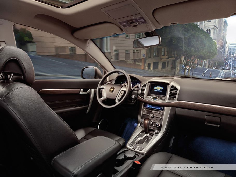 https://i.i-sgcm.com/new_cars/cars/11013/11013_g34