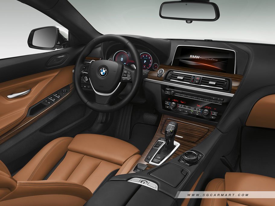 https://i.i-sgcm.com/new_cars/cars/11016/11016_g11