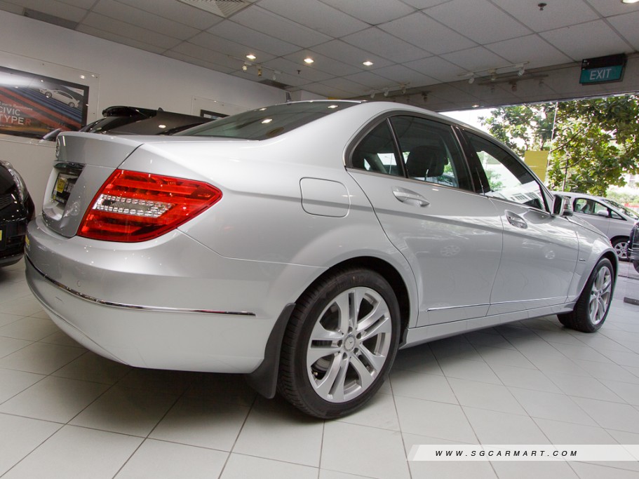 https://i.i-sgcm.com/new_cars/cars/11017/11017_g107