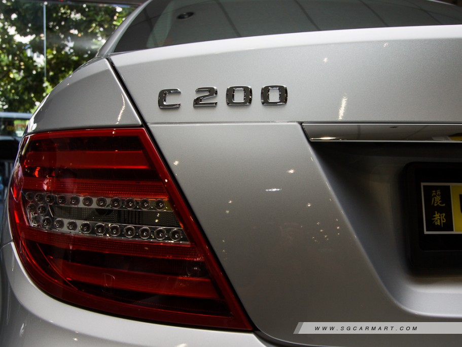 https://i.i-sgcm.com/new_cars/cars/11017/11017_g114